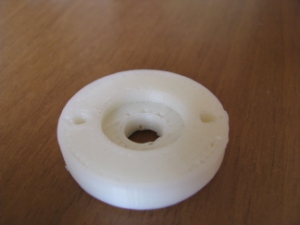 insulator retainer